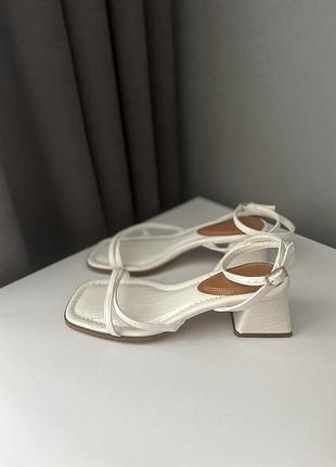 Белые босоножки asos