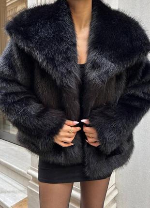 Шубка женская
материал: искусственный мех
состав: 95% polyester, 5% elastane
размеры: s m l