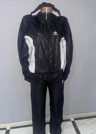 Жіночий спортивний костюм adidas