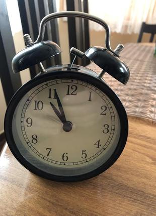 Будильник ⏰