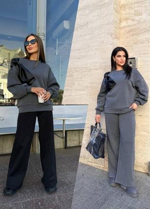 Костюм с бантом