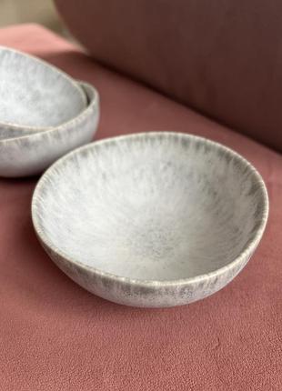 Тарілка сіра посуд блюдце сірий
