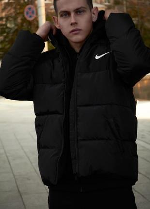 Куртка зимова чорна nike на пуху