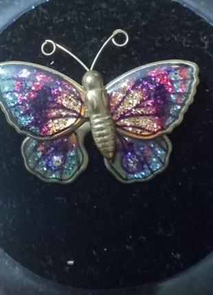 Винтажная брошь бабочка