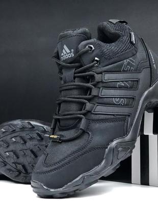 Мужские зимние ботинки adidas terrex swift