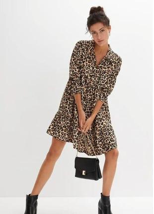 Сукня плаття