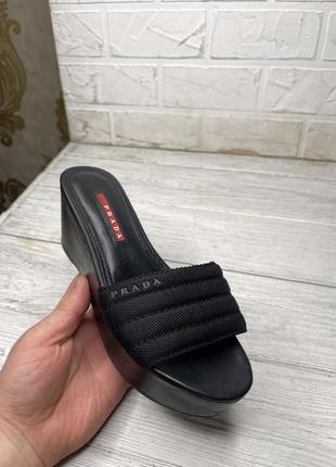 Срочно продам крутые черные сабы prada mini оригинал 36-37р