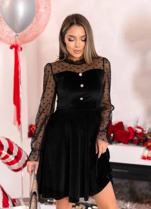 Жіноча сукня з бархату