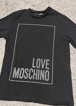 Футболка love moschino