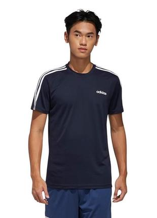 Мужская темно синяя футболка adidas