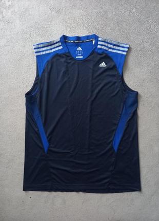 Брендовая майка adidas.