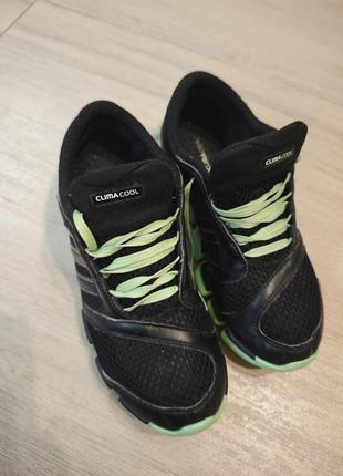 Кросівки reebok, 🖤 оригінал, 37 розм  дихаючі та невагомі👌
