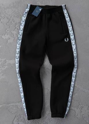 Штани fred perry лампас