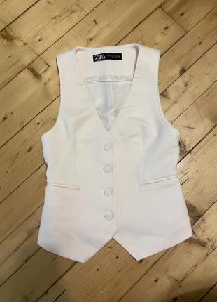 Жилет zara