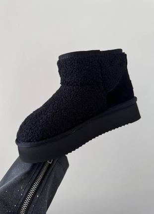 Женские угги UGG Classic Mini II Stivaletti neri зима v / smb4 фото