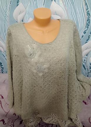 Нарядный женский тёплый свитер очень большого размера