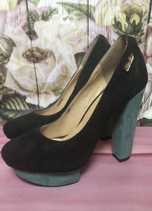 Туфлі замшеві