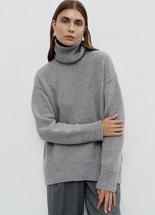 Свитер h&amp;m с разрезами и объемной горловиной zara