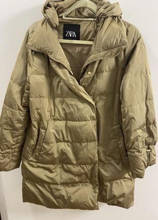 Шикарный пуховик невероятно красивого цвета натуральный пух zara