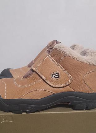 Зимние ботинки keen us6/eur38/24.5см. новые. оригинал