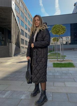 Стьоганная куртка пальто черная чорна