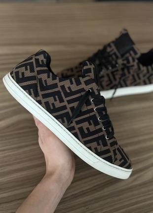 Продам кеды fendi оригинал