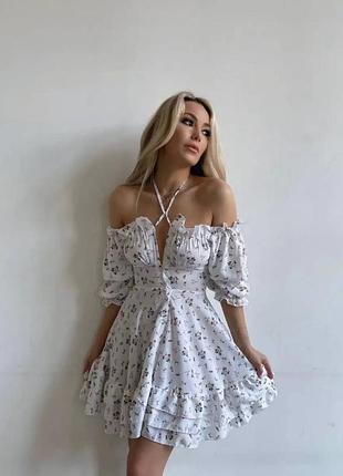 Очень красивое воздушное цветочное платье мини софт с открытыми плечами