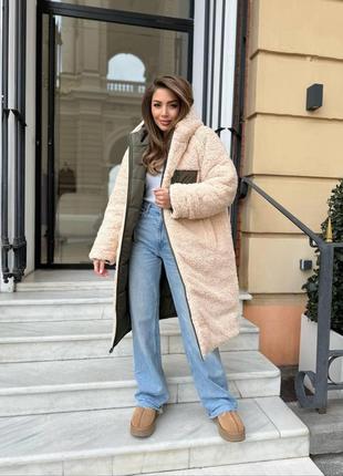 Удлинённое двухстороннее пальто миди на меху бежевое чёрное коричневое хаки теплое с капюшоном стёганая плащёвка куртка пуховик шуба мех теплый миди