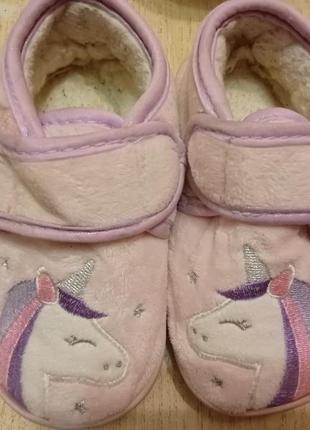 Продам детские тапочки,стелька 15 см