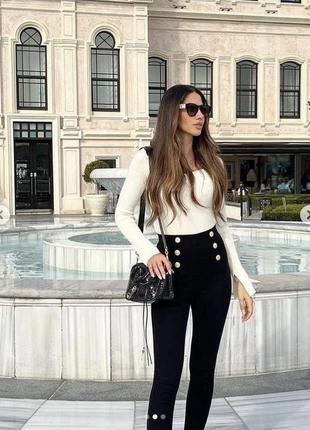 Лосины calzedonia c красиво тянутся можно м