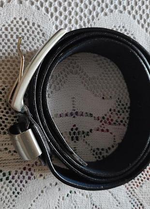 Ремень кожаный серый