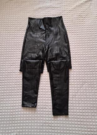 Тканина шкіряні від stadivarius є фліс всередині