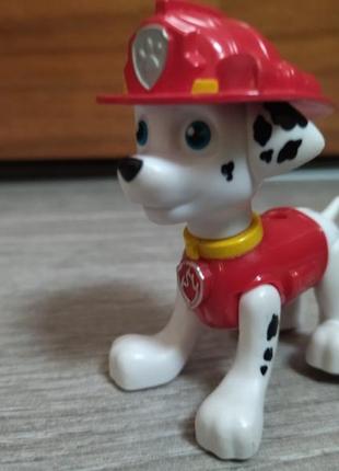 Фігурка маршала та пожежна машина, щенячий патруль, раw.