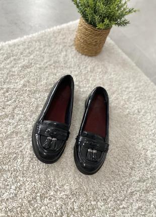 Туфли лоферы clarks