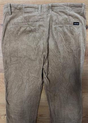 Брюки брюки мужские укороченные бежевые вельветовые вельвет yourturn regular прямые...