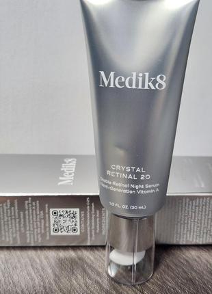 Medik8 crystal retinal 20 нічна сироватка зі стабільним ретиналем