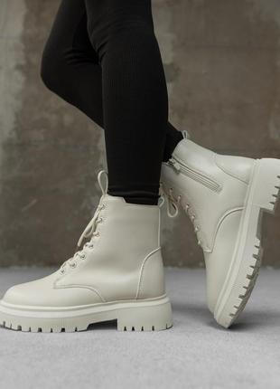 Зимние ботинки martins white
