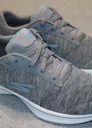 Кросівки Compra las Skechers Bountiful al mejor precio en Forum Sport оригінал — 37 розмір