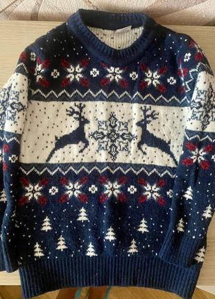 Свитер новогодний