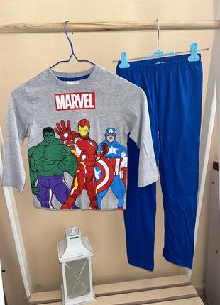 Піжама на хлопчика marvel