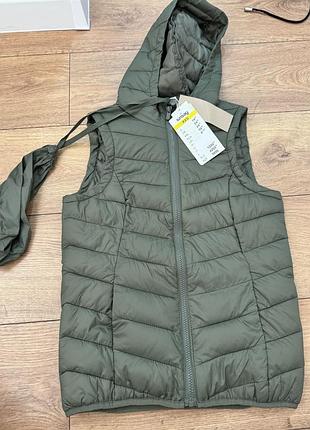 Безрукавка