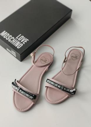 Босоножки бренд love moschino размер 38