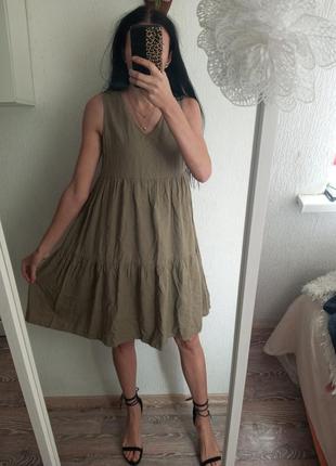 Льняное платье свободного кроя