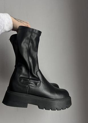 Bershka чоботи