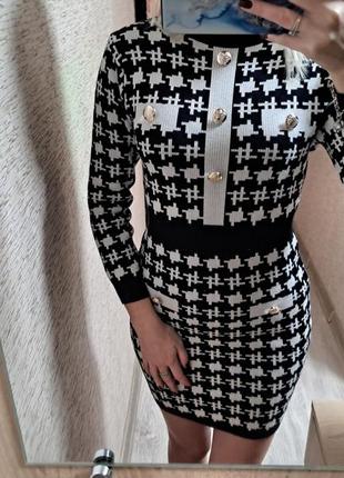 Тёплое платье в стиле chanel 2