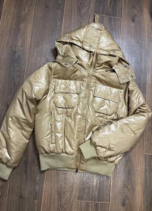 Стильная куртка с утиным пухом