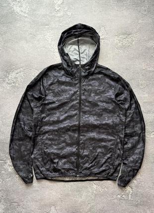 Adidas m легка куртка вітровка камуфляжна для біг пробіжки спорту
