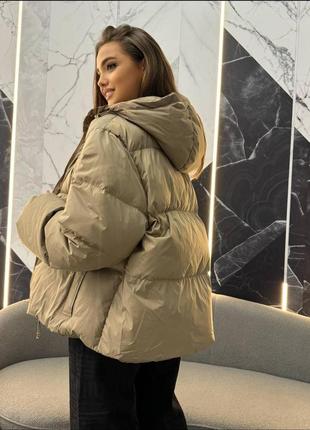 Куртка объемная хаки с капюшоном под miu miu