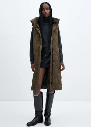 Теплый жилет удлиненный женский mango borrasca 57856710-37 m хаки