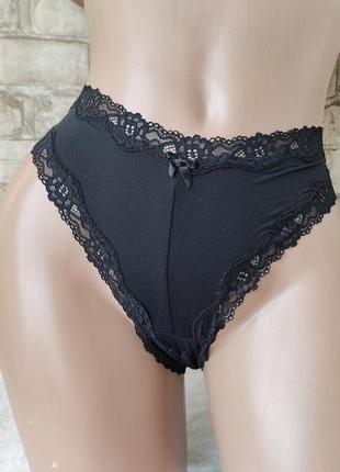 Трусики, стринги